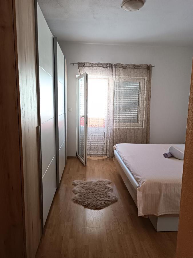 Apartment "San Marino" Baška Voda Exteriör bild
