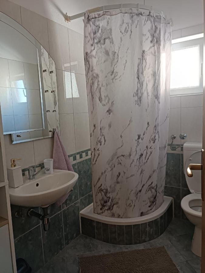 Apartment "San Marino" Baška Voda Exteriör bild
