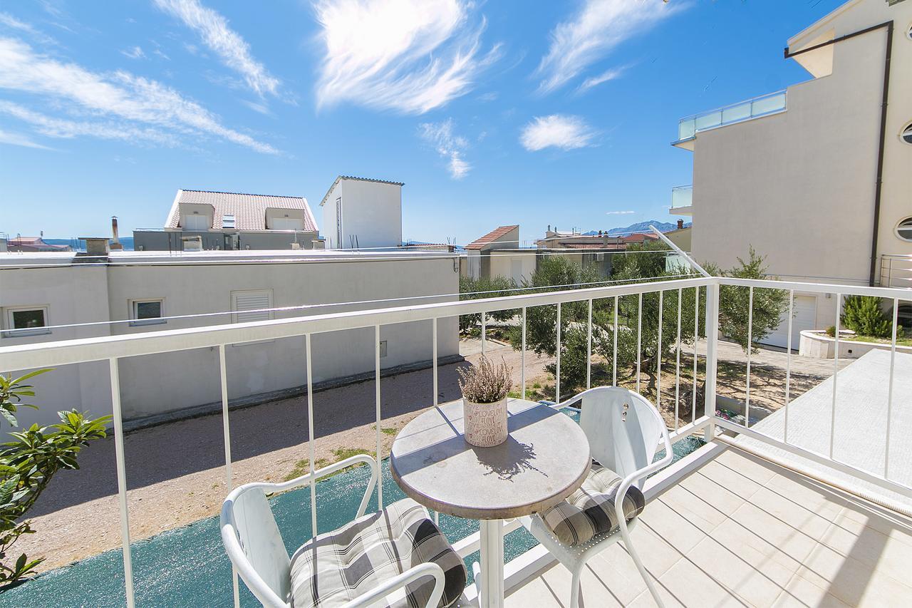 Apartment "San Marino" Baška Voda Exteriör bild